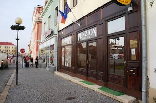 Penzion Aviatik Čáslav Exterior foto